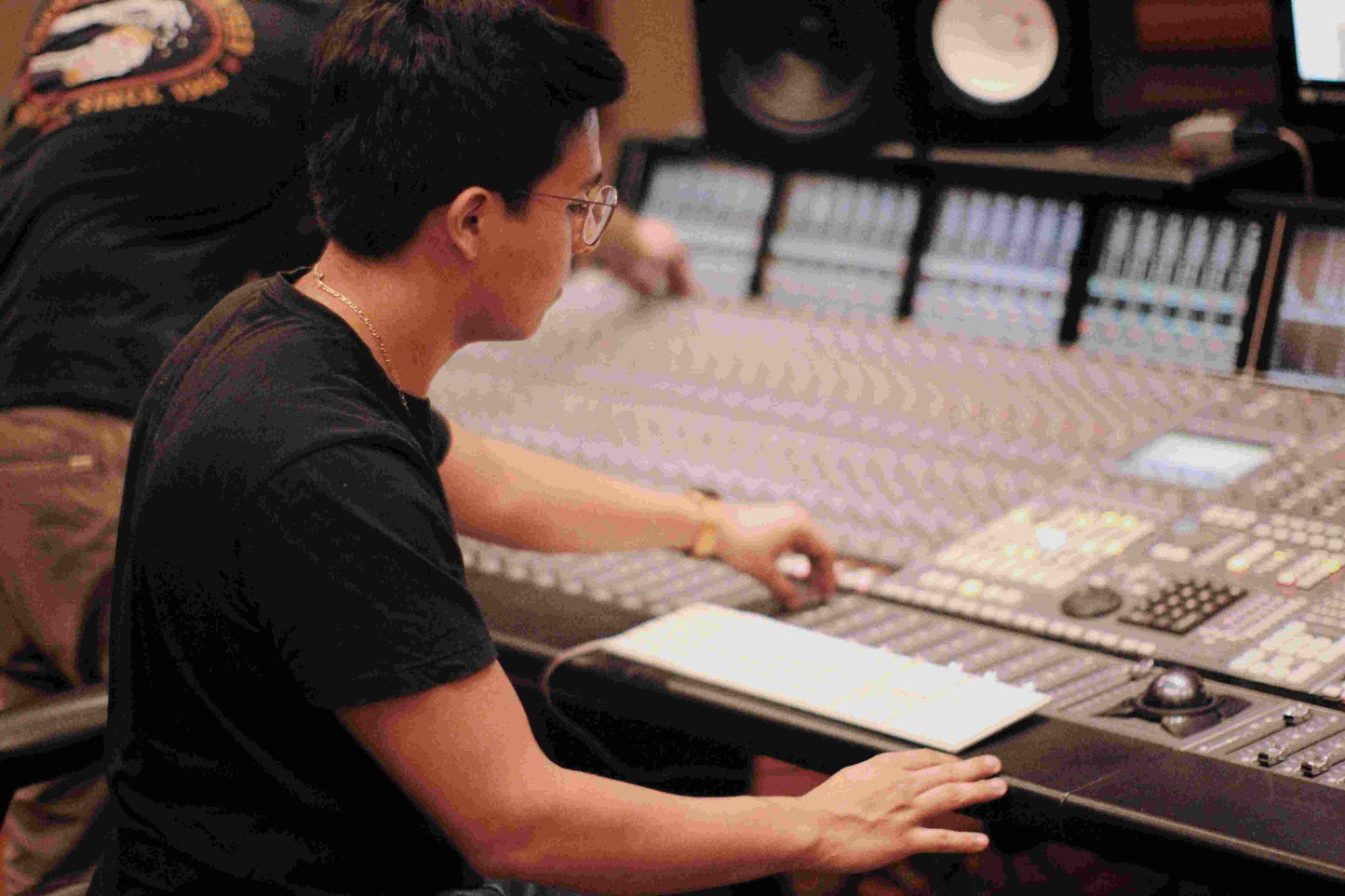 Mixing & Mastering In The Box con Louisinthehood